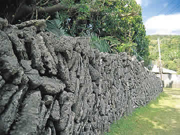 Coral Stonewalls in Geruma